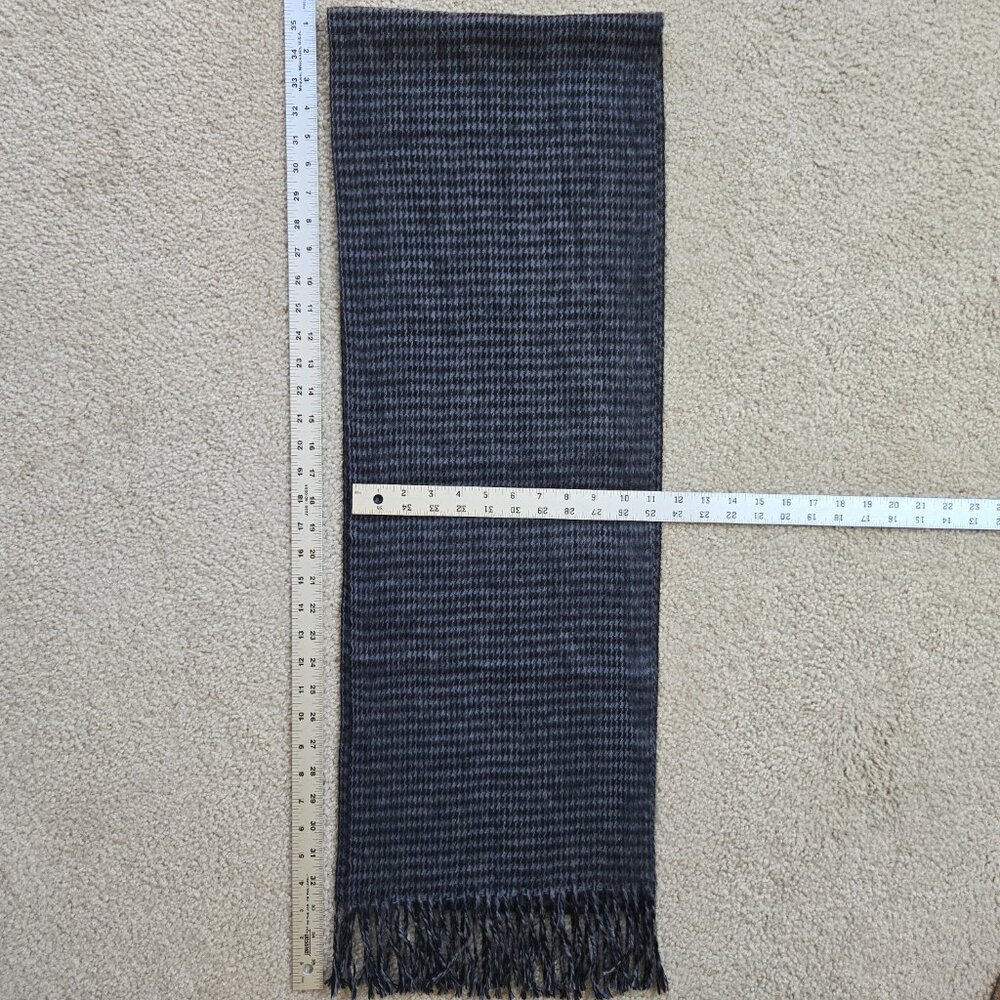 Black and Grey Cashmere Houndstooth Scarf Black Grey - Picture 10 of 10